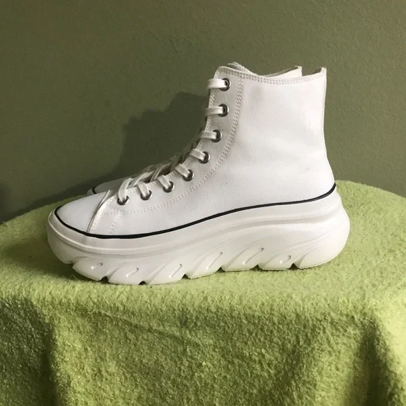 New Skechers Women’s Street Platform Sneaker’s Size 10 - Picture 11 of 13